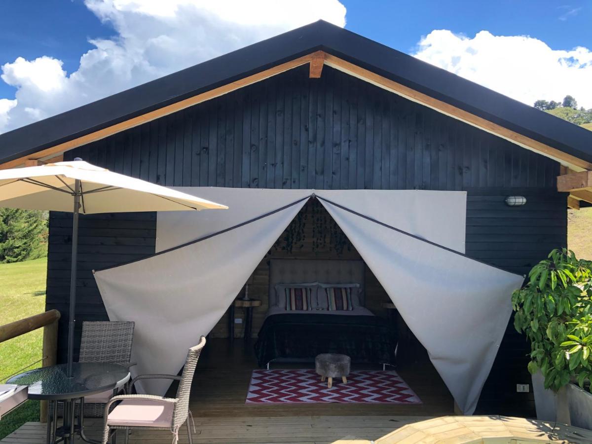 Bleu Hills Glamping Llanogrande Hotel Rionegro Exterior photo