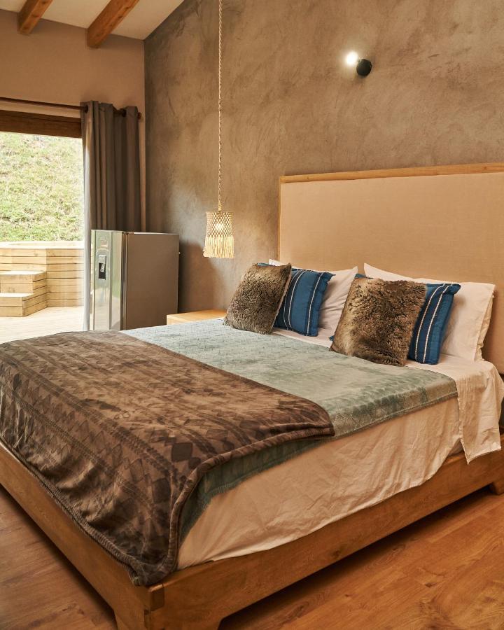 Bleu Hills Glamping Llanogrande Hotel Rionegro Exterior photo