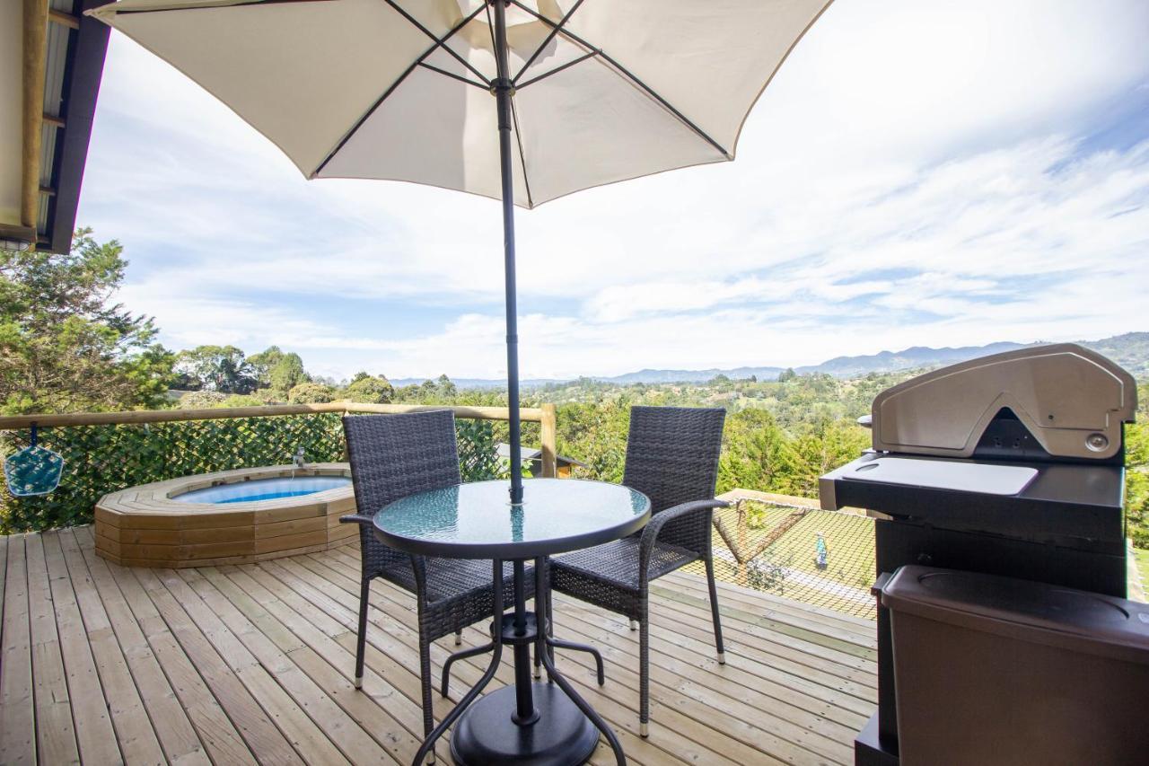 Bleu Hills Glamping Llanogrande Hotel Rionegro Exterior photo